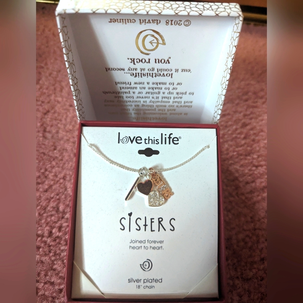 Sisters necklace brand new